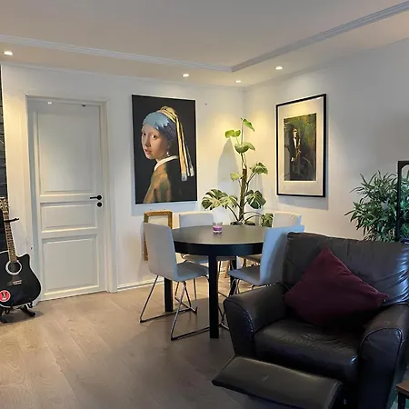 Spacious 4 Bedroom Perfect For Big Groups For Wc Apartment *